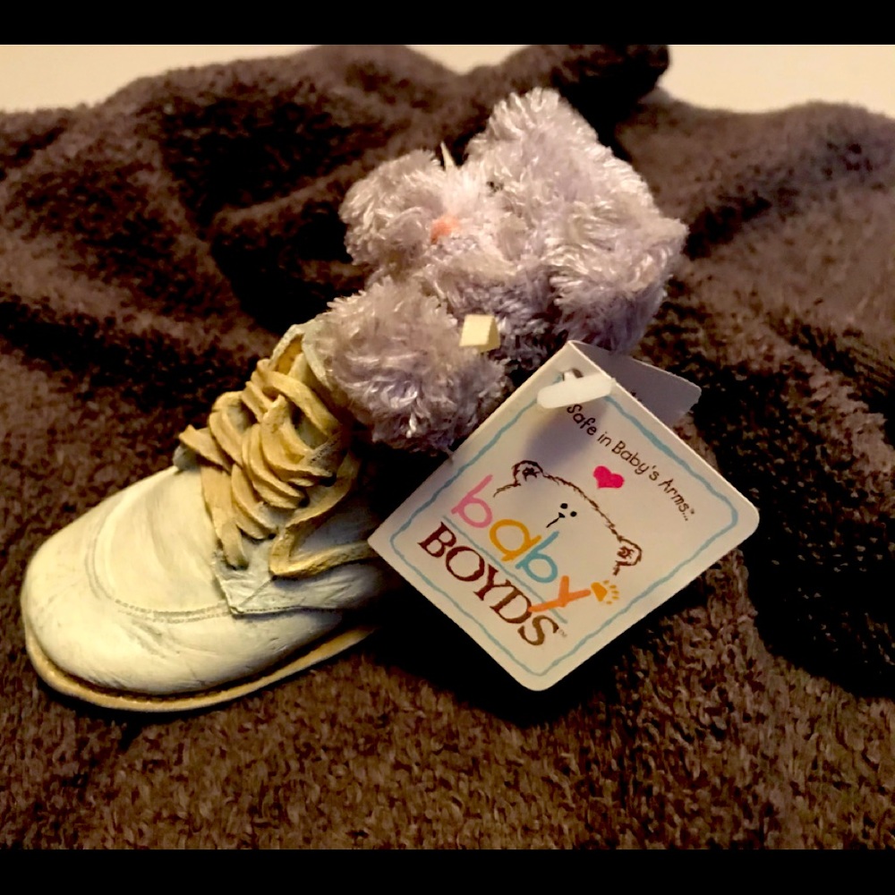 Boyd’s Bear Foot friends